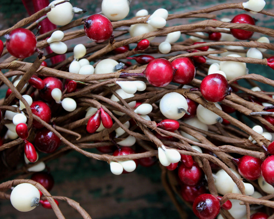 Red and Cream Berry Wreath
