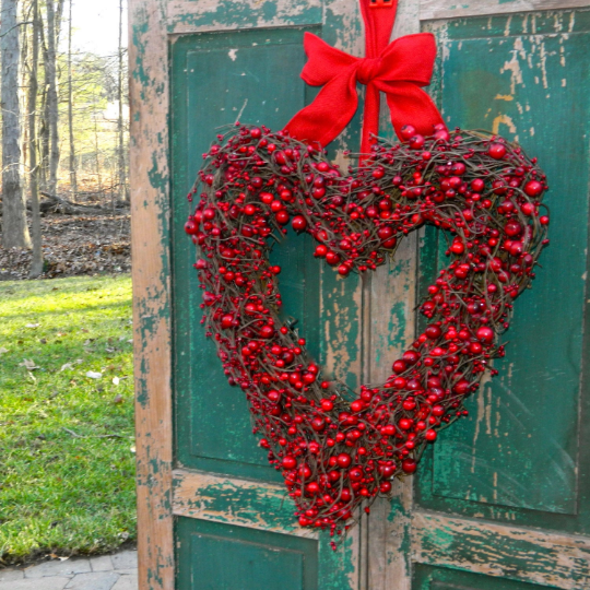 Red and Cream Valentine Heart Wreath
