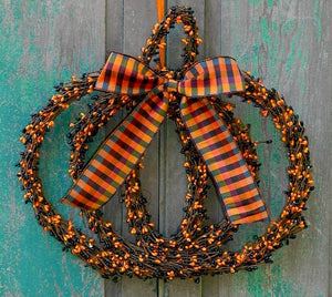 Pumpkin Pip Berry Wreath