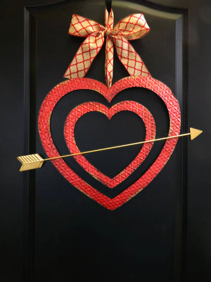 Rustic Farmhouse Cupid's Arrow Heart Door Hanger with Bow