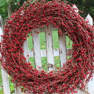 Red Pip Berry Wreath