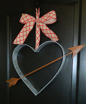 Farmhouse Heart Door Hanger