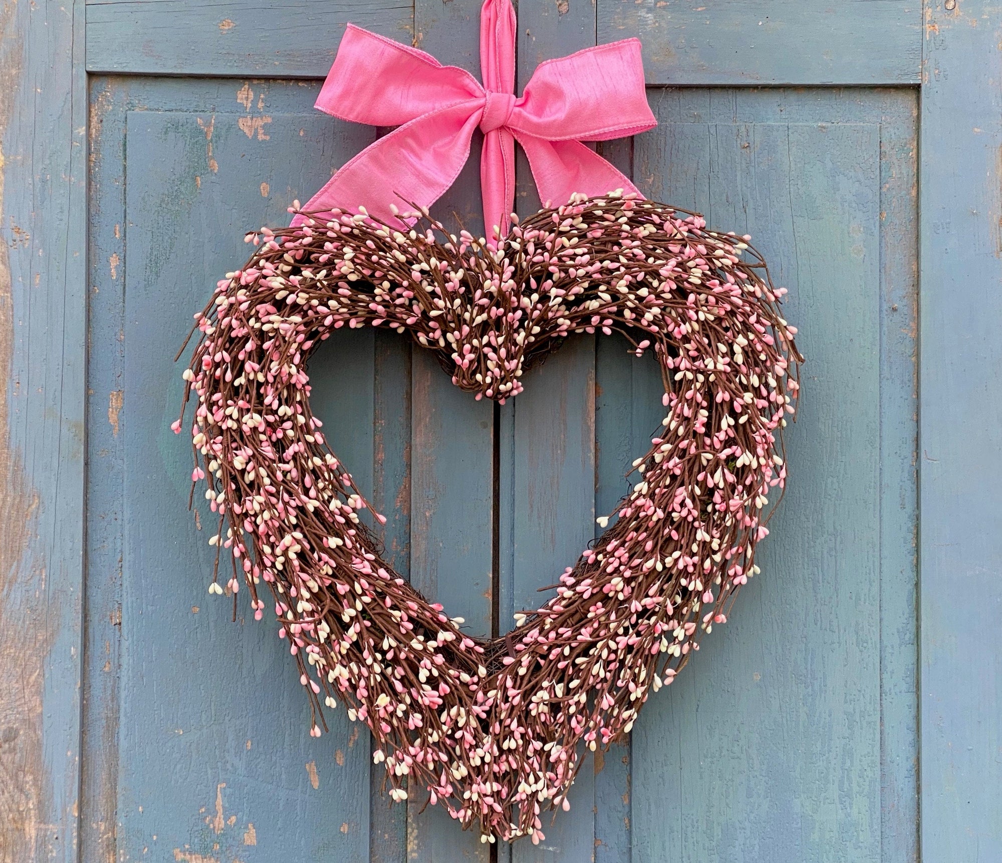 Pip Berry Heart Wreath