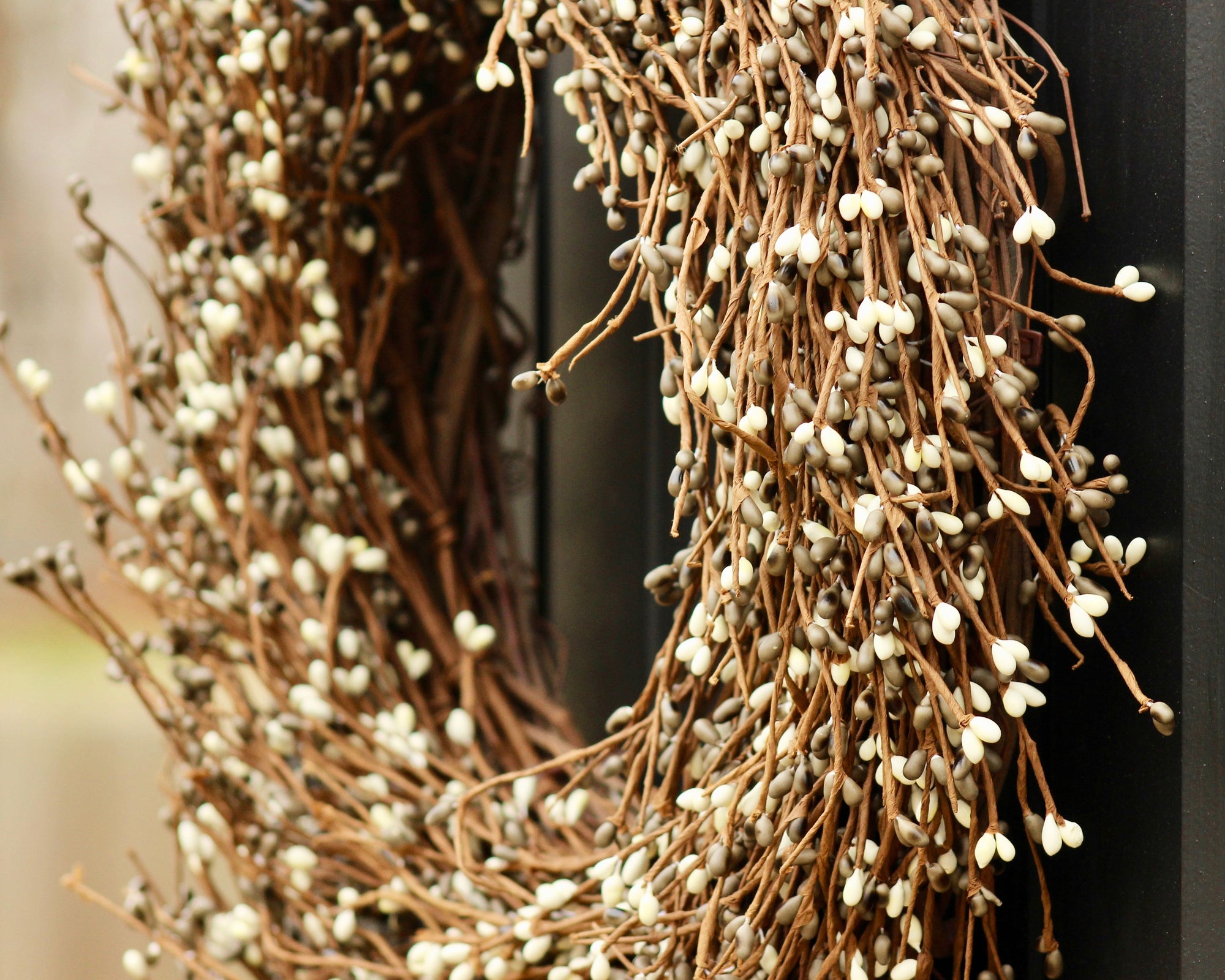 Gray & Cream Pip Berry Wreath