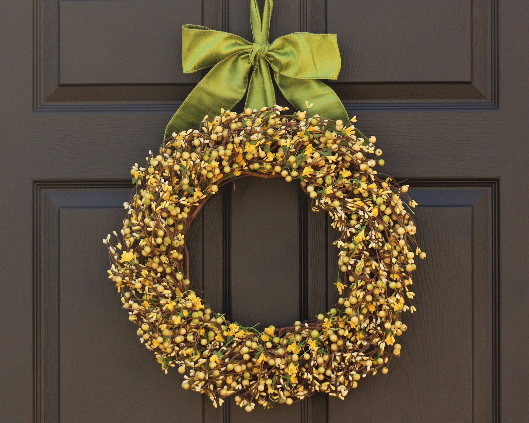 Light Yellow & Light Green Berry Wreath with Flowers