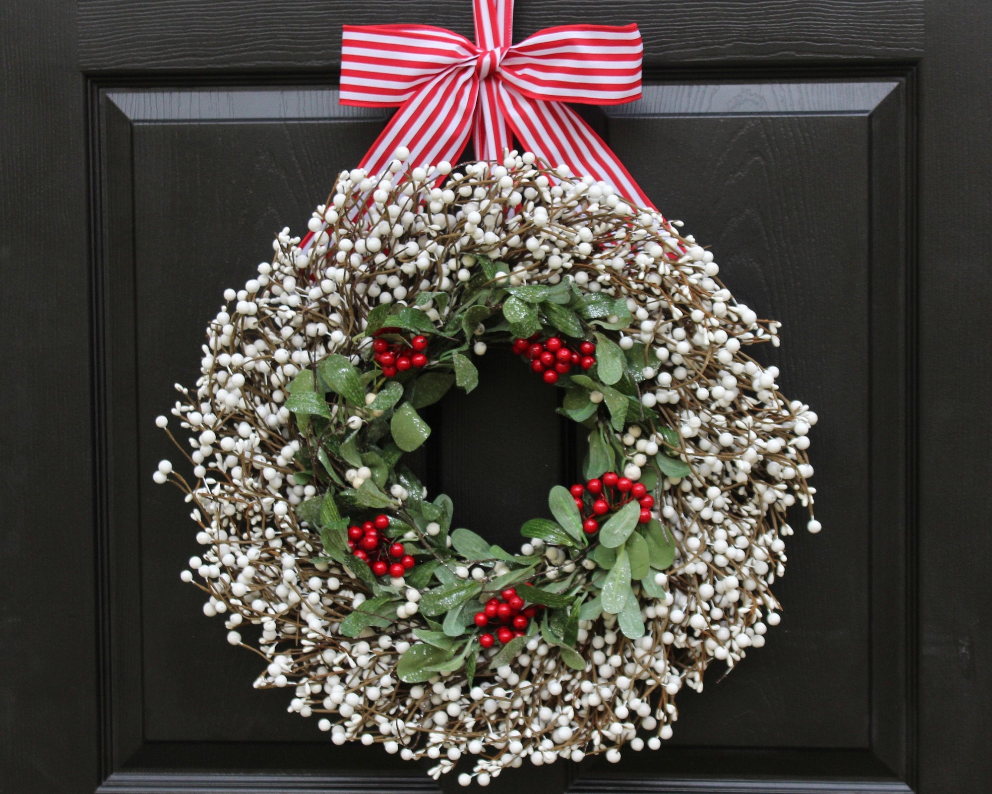 Holiday wreath, holiday decor, christmas wreath, white and green mistletoe berry wreath